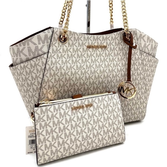 Michael Kors Large Jet Set Travel Chain Shoulder Bag &Double Zip Wallet Vanilla